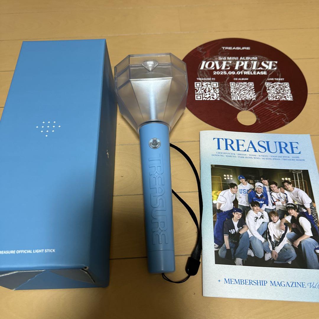 

[USED] Treasure Penlight Newsletter Fan Two Light