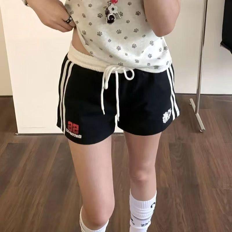 Women's 2026 American Retro Sports Shorts - Summer Letter Print, Loose Fit Hot Pants, Versatile Design
