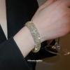 Metal diamond-set round opening bracelet, court style niche temperament bracelet, light luxury and high-end jewelry.