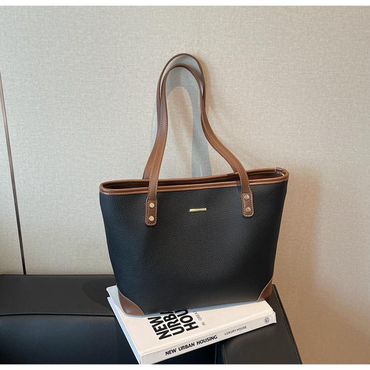 Frostet retro veske dame stor kapasitet 2025 ny vår og sommer allsidig avslappet skulderveske shoppingveske tote bag