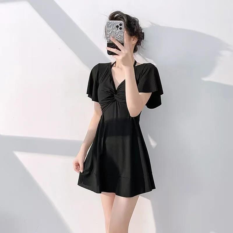 New swimsuit fairy fan one-piece short-sleeved belly cover conservative beach hot spring black skirt swimsuit