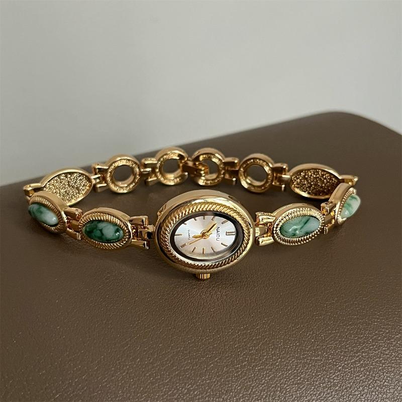 Xiaoxiang Medieval Light Luxury Bracelet Watch Temperament Watch Retro Small Gold Watch Women's Watch