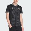 Adidas Oryginalna wersja kibicowska Juventus Sezon 25/26 Logo Szybkoschnąca Slim Fit Dekolt w serek Krótki rękaw Koszulka piłkarska Męskie topy KC3486