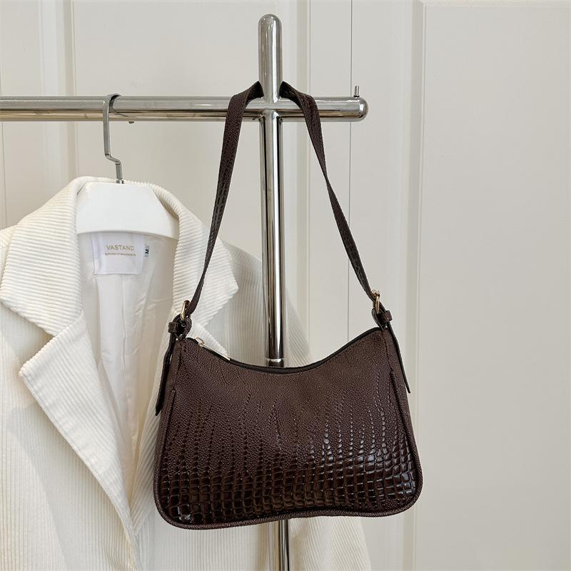 

New stone pattern niche design glossy shoulder bag simple versatile leisure commuter bag bag