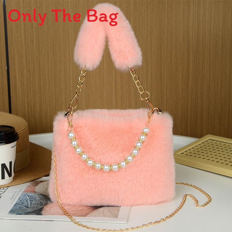 Modern Wooly Tote Bag For Women With Chain Link Detail And Zipper Closure For Casual Outings