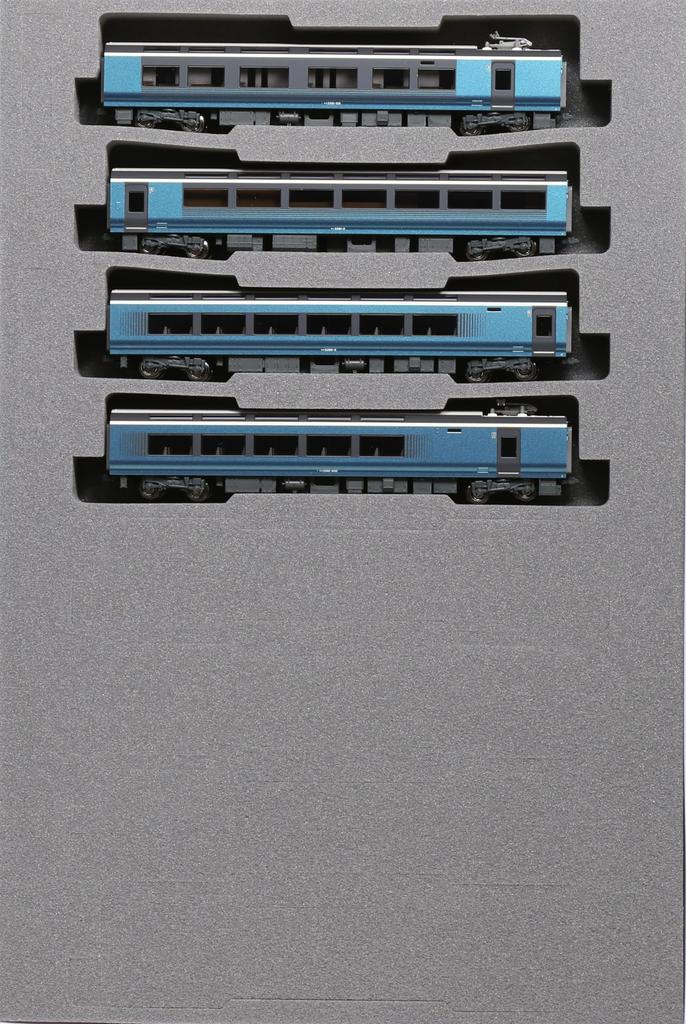 KATO N Gauge E261 Series Saphir Odoriko Additional Set 4 Cars Railway Model Train 10-1662