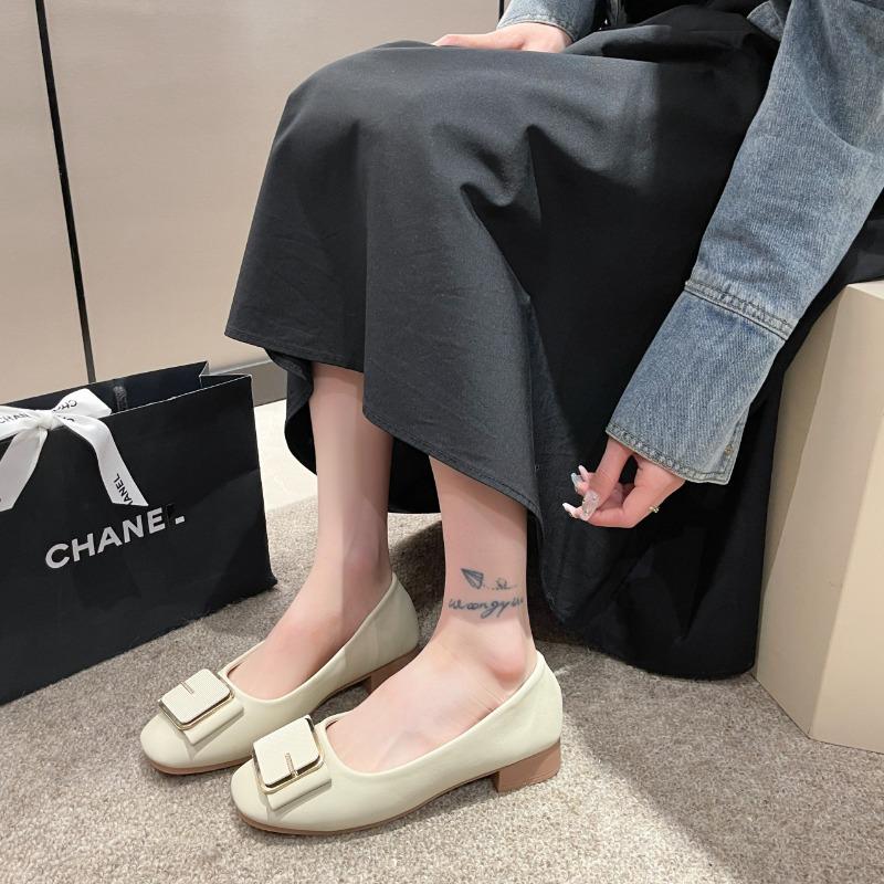 Single shoes women's new spring and autumn mid-heel Doudou shoes women's fashion evening shallow mouth grandma shoes women