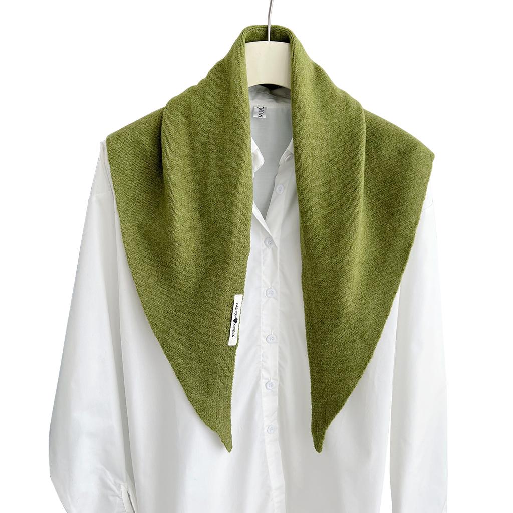 New Korean version solid color triangle scarf scarf women's warm knitted small scarf versatile outer neck protection scarf