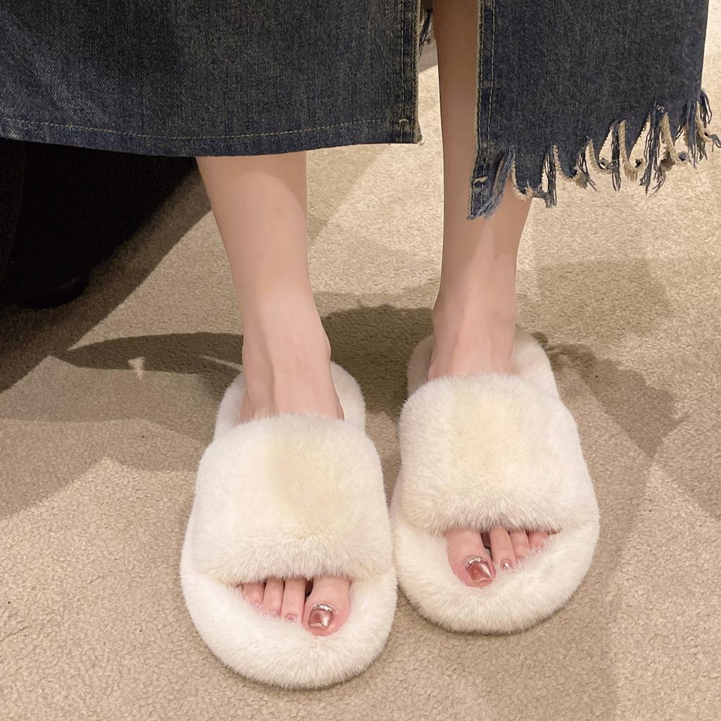 Große Größe Zuhause Tragen flauschige Hausschuhe Damen 2025 Frühling und Herbst neues Design Nische erhöhen fauler Baumwollschlepper Winter