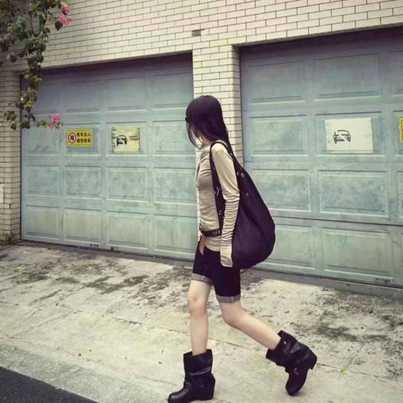 Fashion Fashion Boots Autumn New Round Toe Sleeve Metal Belt Buckle Anti-slip Wear-resistant Medium Heel Short Boots