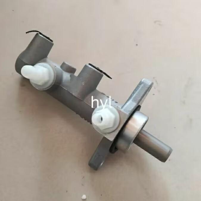 High quality Brake Master Cylinder For Wuling 6358 LWZ1010 LZ111 6330 6360 Mini Van 1 pcs