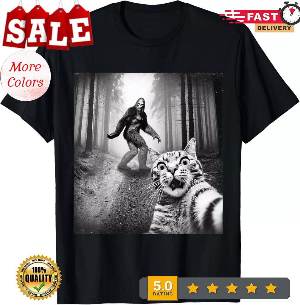 Funny Cat Selfie With Sasquatch Bigfoot Tee Gift Unisex T-Shirt
