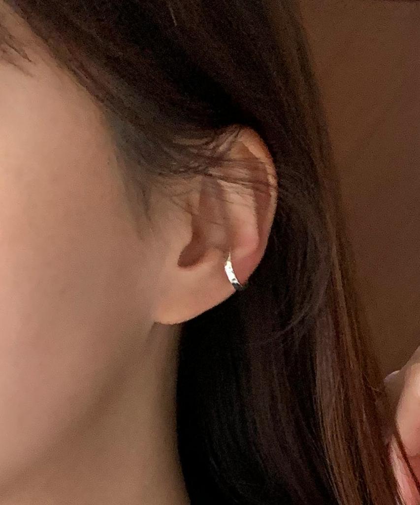 Baradu [Baradu 925] Hammering Texture Earcuff