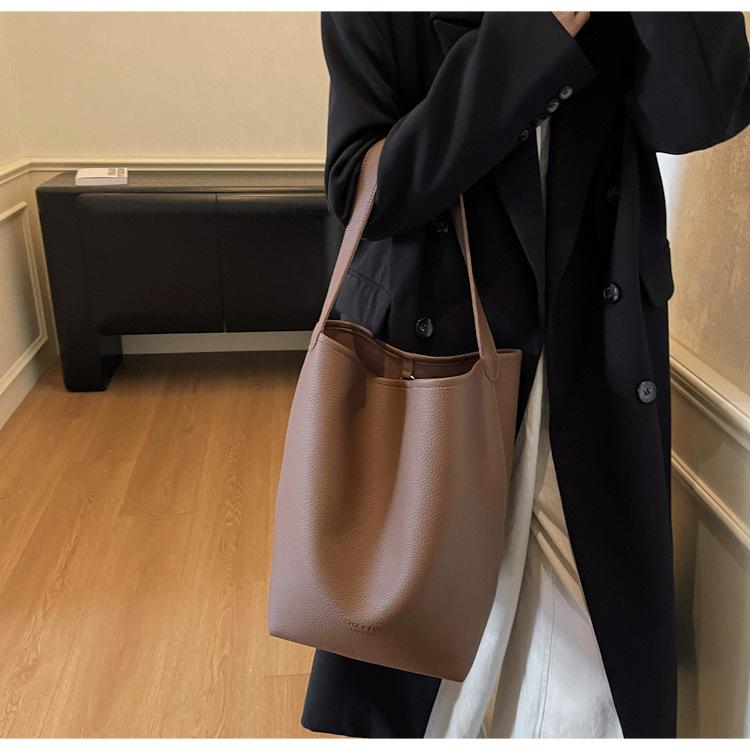 Lazy-looking Large Bag, Simple Shoulder Bag, Soft Leather Bucket Bag