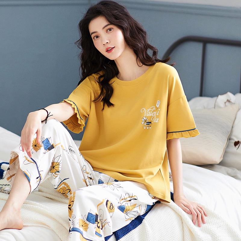 Aifen Teng Women's Summer Cotton Pajama Set: Short Sleeve Top & Three-Quarter Pants, Plus Size, All Cotton