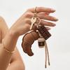 Alliage de Zinc Matériau Résine Forme de Fruit Porte-clés Élégant Sac Pendentif Charms Cadeaux Pour Femmes