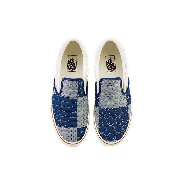 Vans Classic Slip-On Quilted Bandana Unisex Sneakers Multi-Color Multi Marshmallow VN0A7VCFBCK