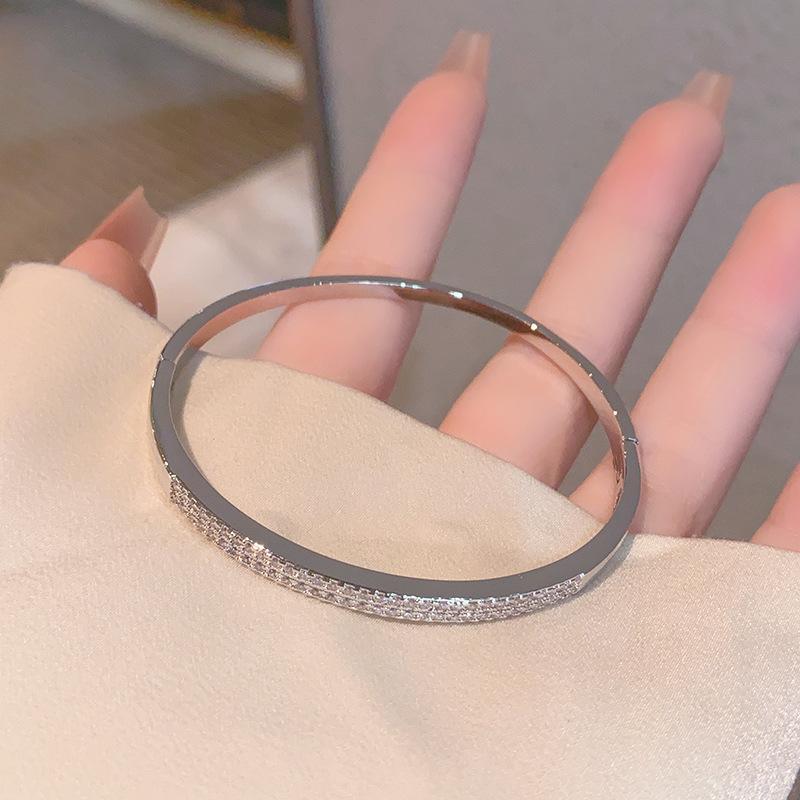 Full of diamonds zircon bracelet flash niche design temperament versatile personality bracelet jewelry