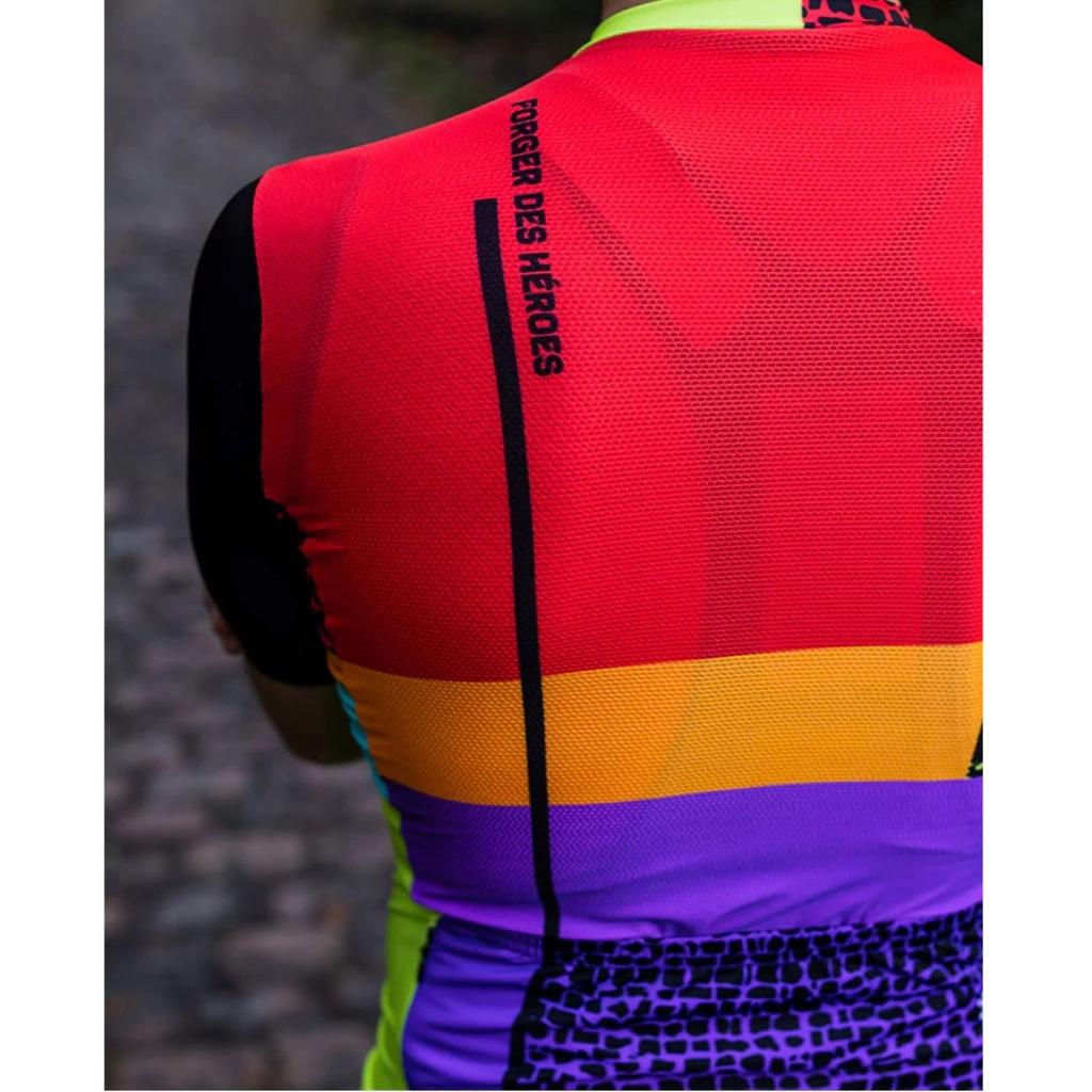 Santini Men's Modern TDF Paris-Roubaix Heroes Jersey, Red/Green/Black