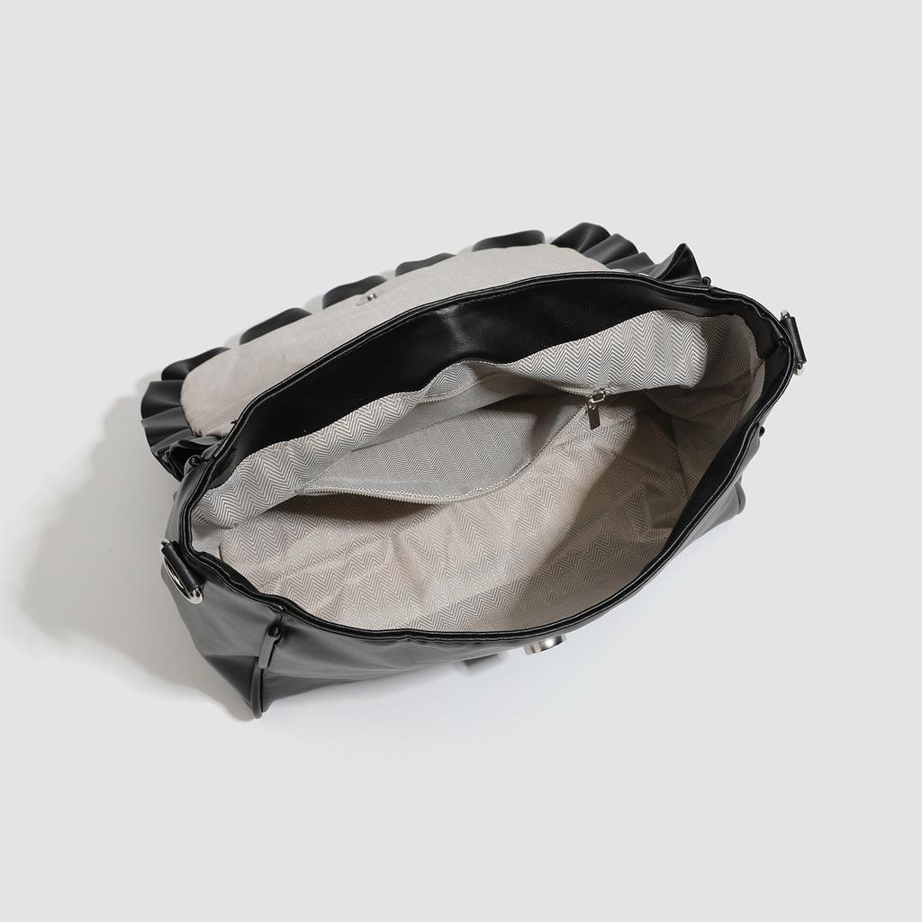 Bag Women 2025 New Versatile Lolita Bow Control Strap Love Handheld One Shoulder Oblique Backpack Women