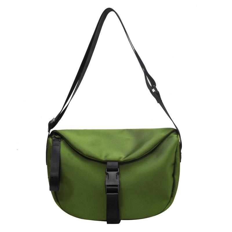 Casual Versatile Shoulder Oblique Span Bag New Large-capacity Commuter Shoulder Bag Niche Design Fashion Trend Flip Bag