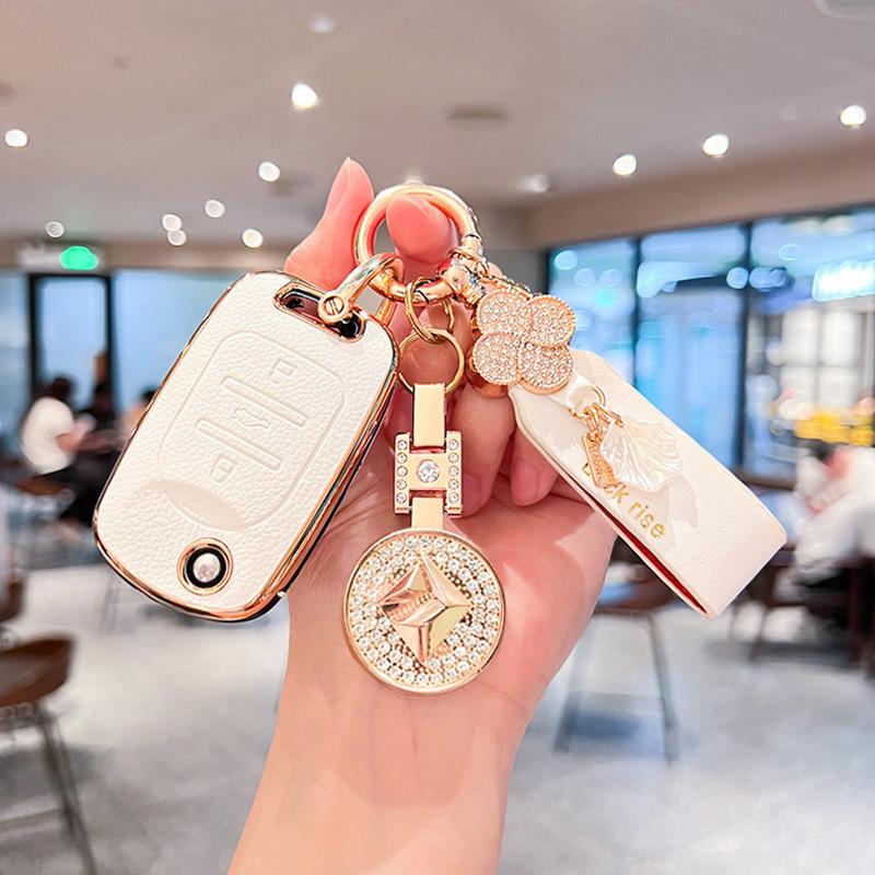 Applicable To Baojun 21/22 510/530/730 Protection Remote Control Men's and Women's Trolley Key Chain Case Key Case