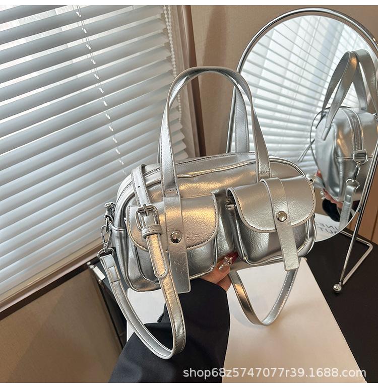 Fashion Versatile Korean Version Bowling Bag 2025 New Shoulder Messenger Bag Foreign Style Niche Design Personalized Pillow Bag