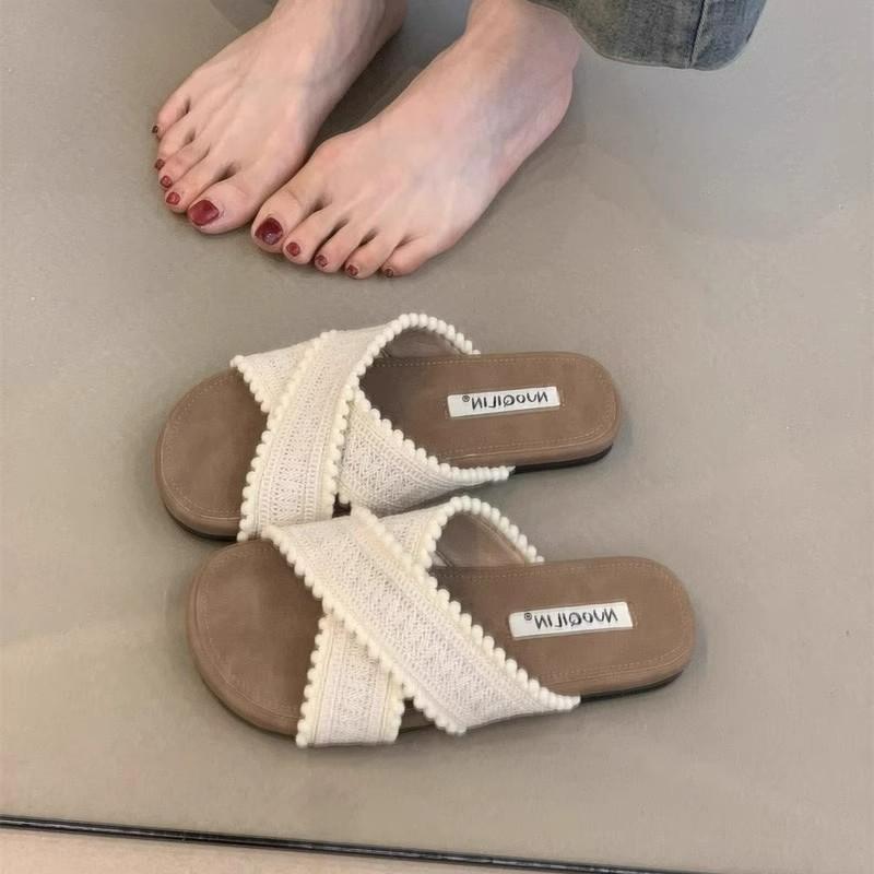 Ethnic Style Cool Slippers Women's 2025 Summer New Retro Woven Bohemian Style Student Flat Beach Sandals