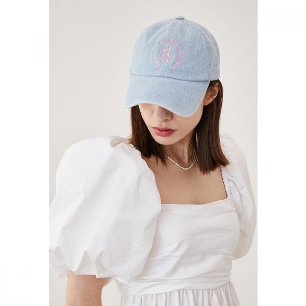 ALLINCOMPLETE Hellblaue Denim-Kappe mit rundem Logo