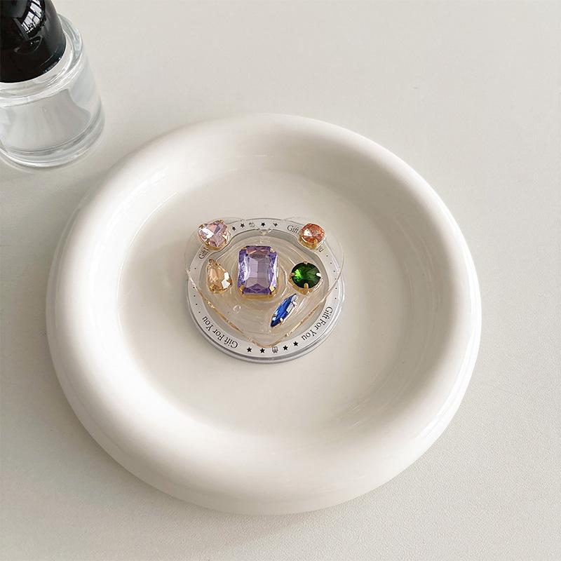 Colored Gemstones, Rhinestones, Love Mobile Phone, Airbag Bracket, Advanced Wind-Sensitive Magnetic Suction Magsafe Desktop Support Frame
