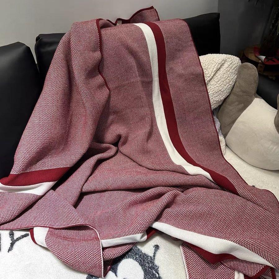 Festive Red Decorative Sofa Throw Blanket - Double-Sided Knitted Office Nap Cover for Holidays