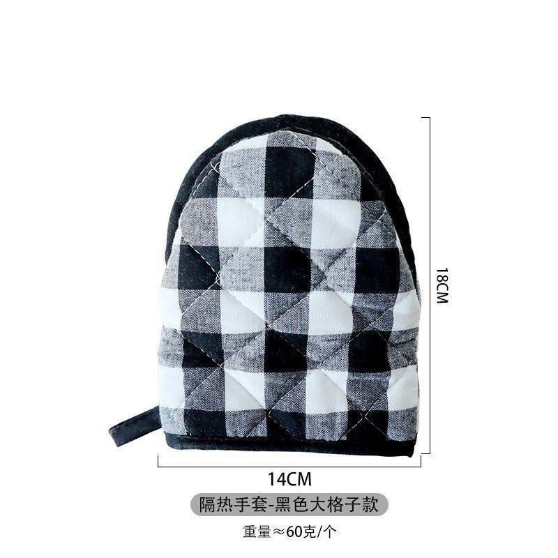 1Pc Red Black Plaid Grid Duckbill Insulation Glove Pad Table Mat Microwave Oven Mitts Baking Tool