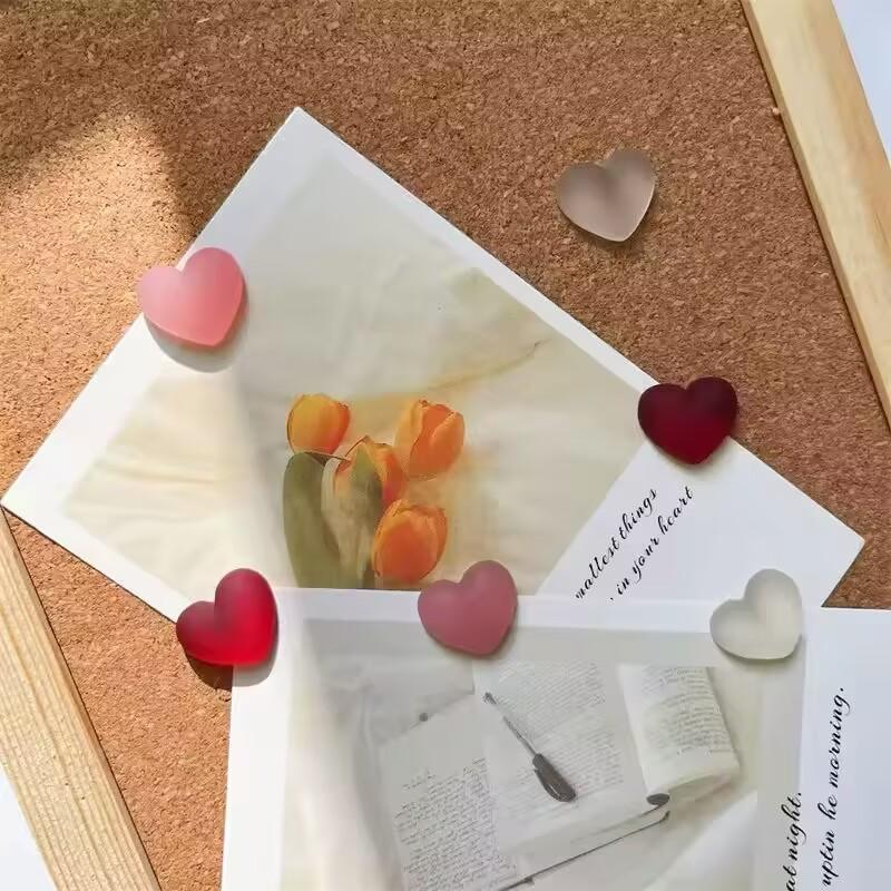 6pcs Colored Loving Heart Refrigerator Magnet Photo Wall Message Board Magnetic Stickers Home Decoration Magnets