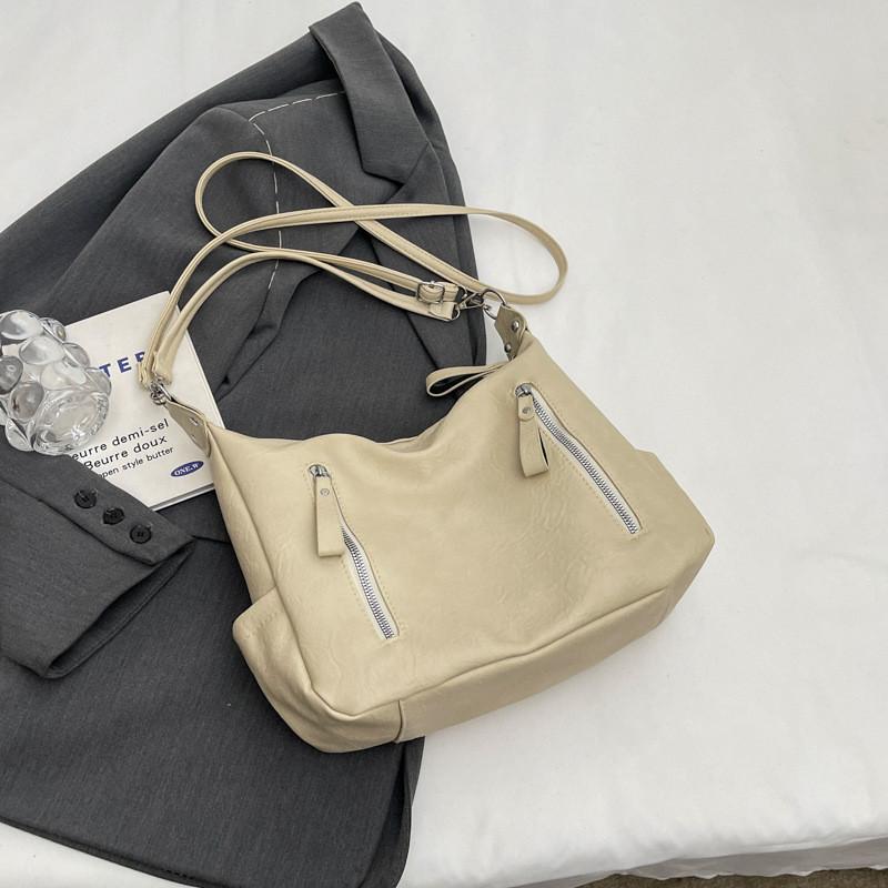 Vintage Big Tote Bag For Women With Soft Pu Fabric For Urban Fashion