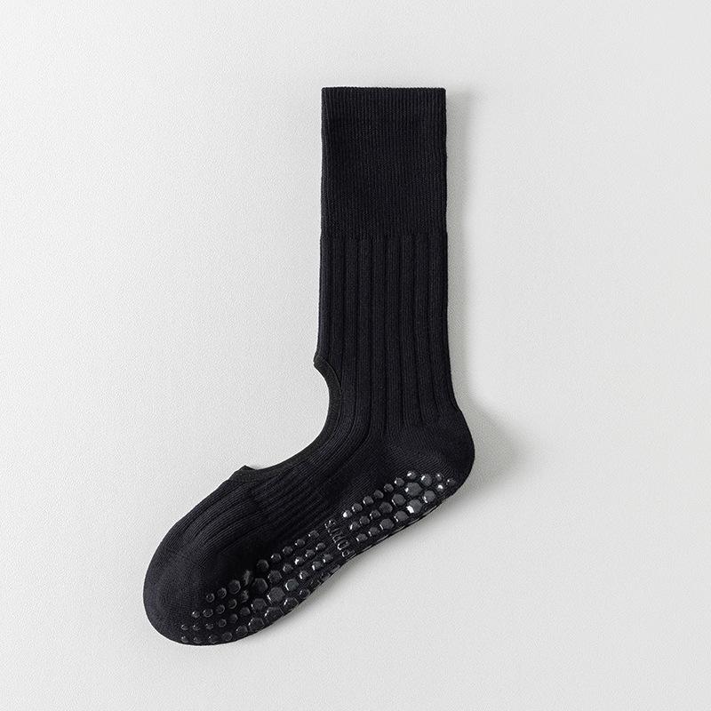 

Pure Cotton Yoga Socks - Children s Spring and Autumn Pilates Foot Back Perforated and Glued Anti-slip Socks 1 pair чёрный