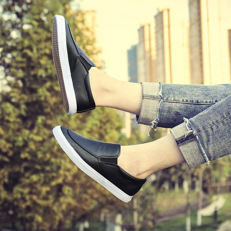 2024 Spring Summer White Black Shoes Men Slip-on Flat Casual Brand Male Footwear Cool Young Man Street Style