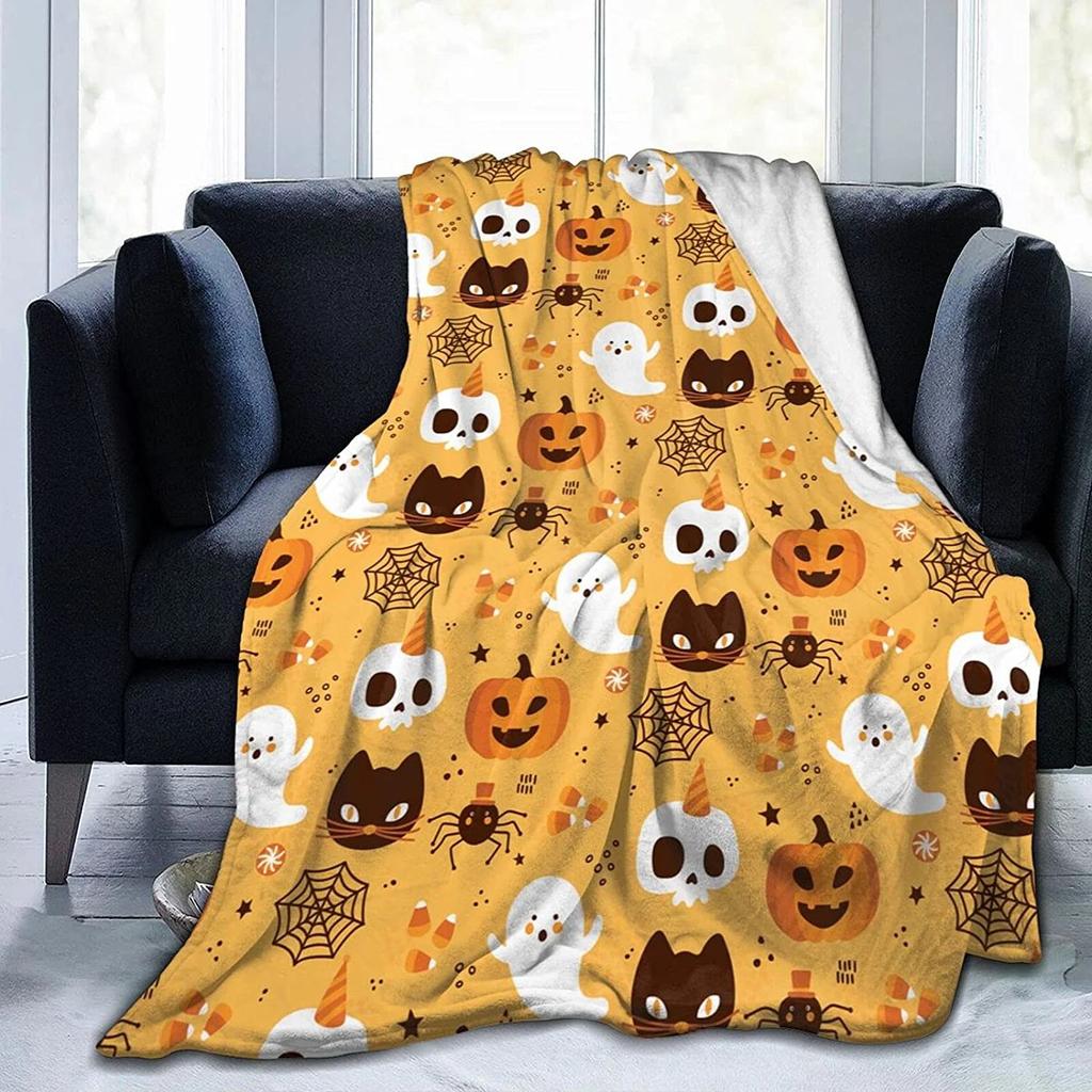 Fall Pumpkin Autumn Leaves Soft Throw Blanket Lightweight Flannel Fleece Blanket for Couch Bed Sofa