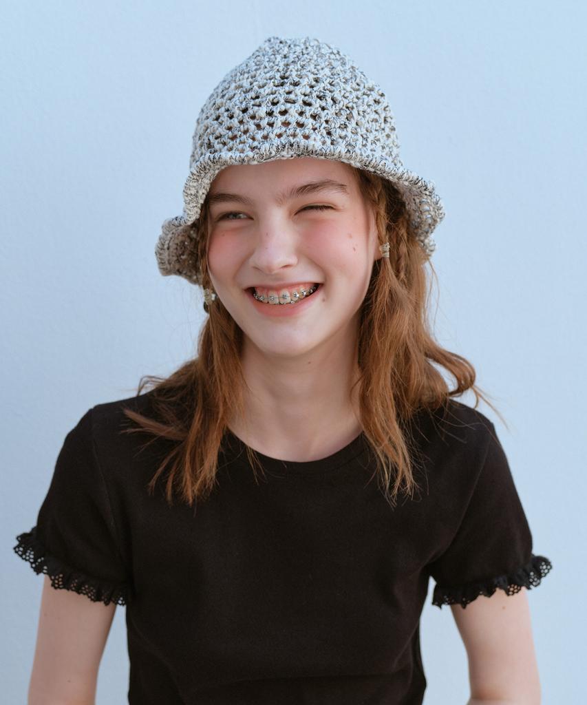 FUNFROMFUN Uneven Knit Bucket Hat, Melange Black