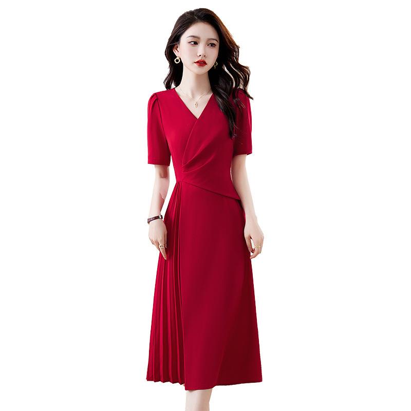 Red dress women's summer new design temperament socialite slim and thin formal settings skirt