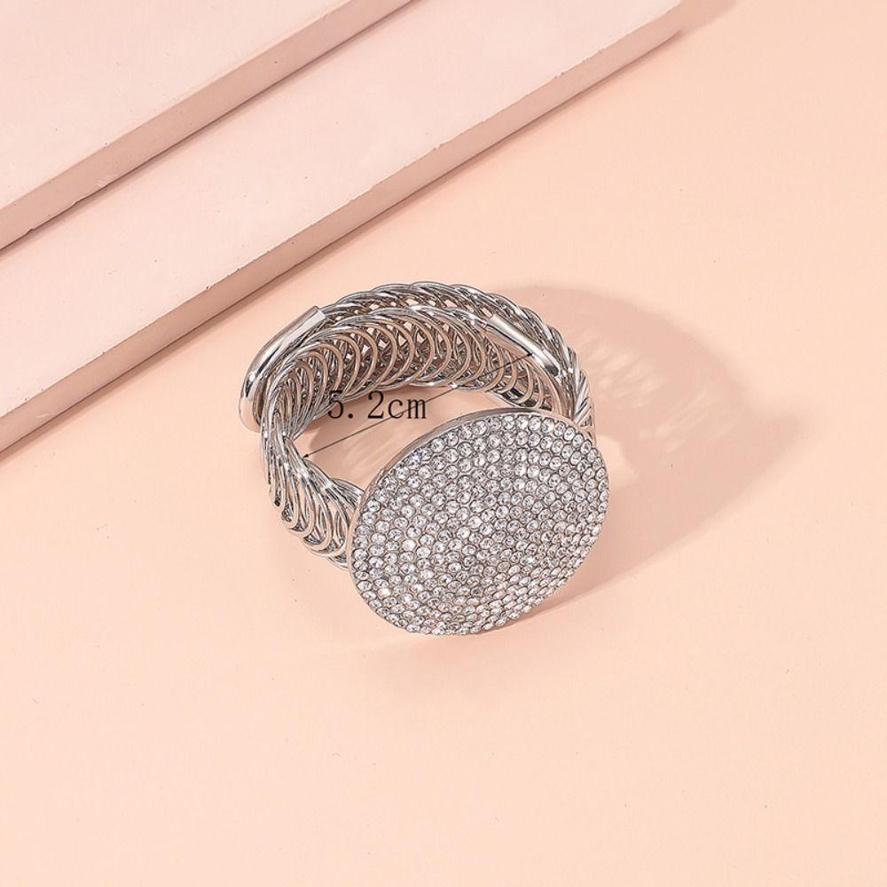 Luxury Glitter Bracelet Exaggerated Round Zinc Zinc Alloy Bracelet Creative Rhinestone Bangle Women