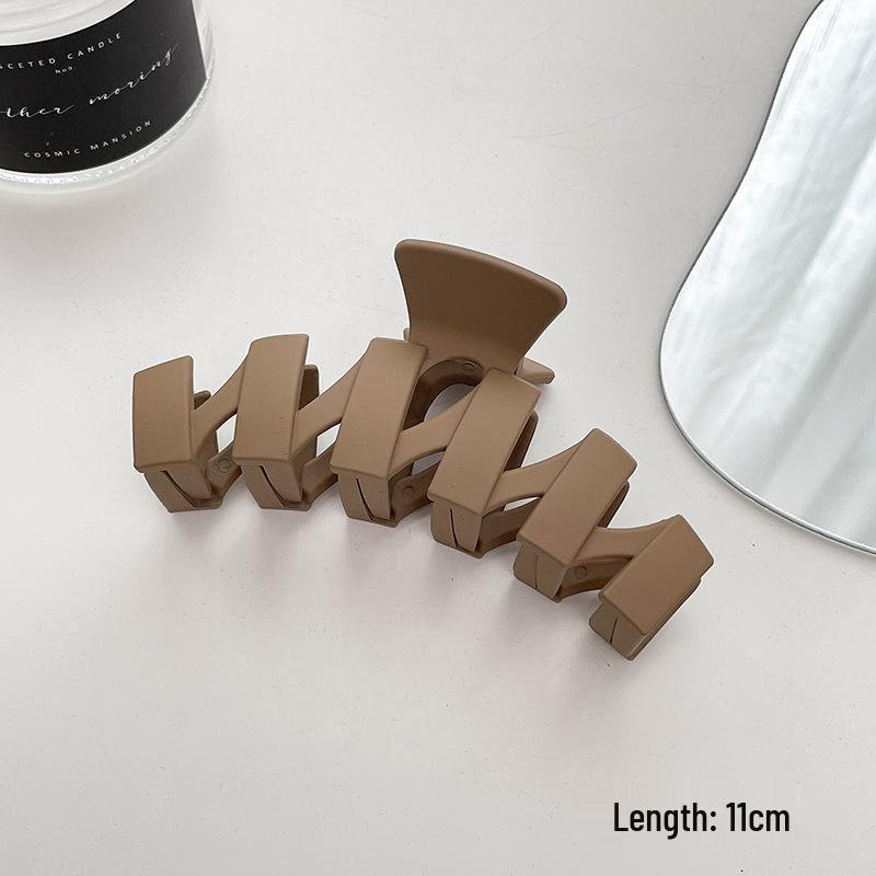 Women's Black Large Shark Claw Hair Clip for Advanced Style