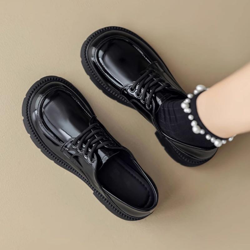 

Han Shi~ Glossy Loafers Women s 2025 Autumn New Lace-up Shoes British Platform Single Shoes Black Small Leather Shoes. 40 матовый черный
