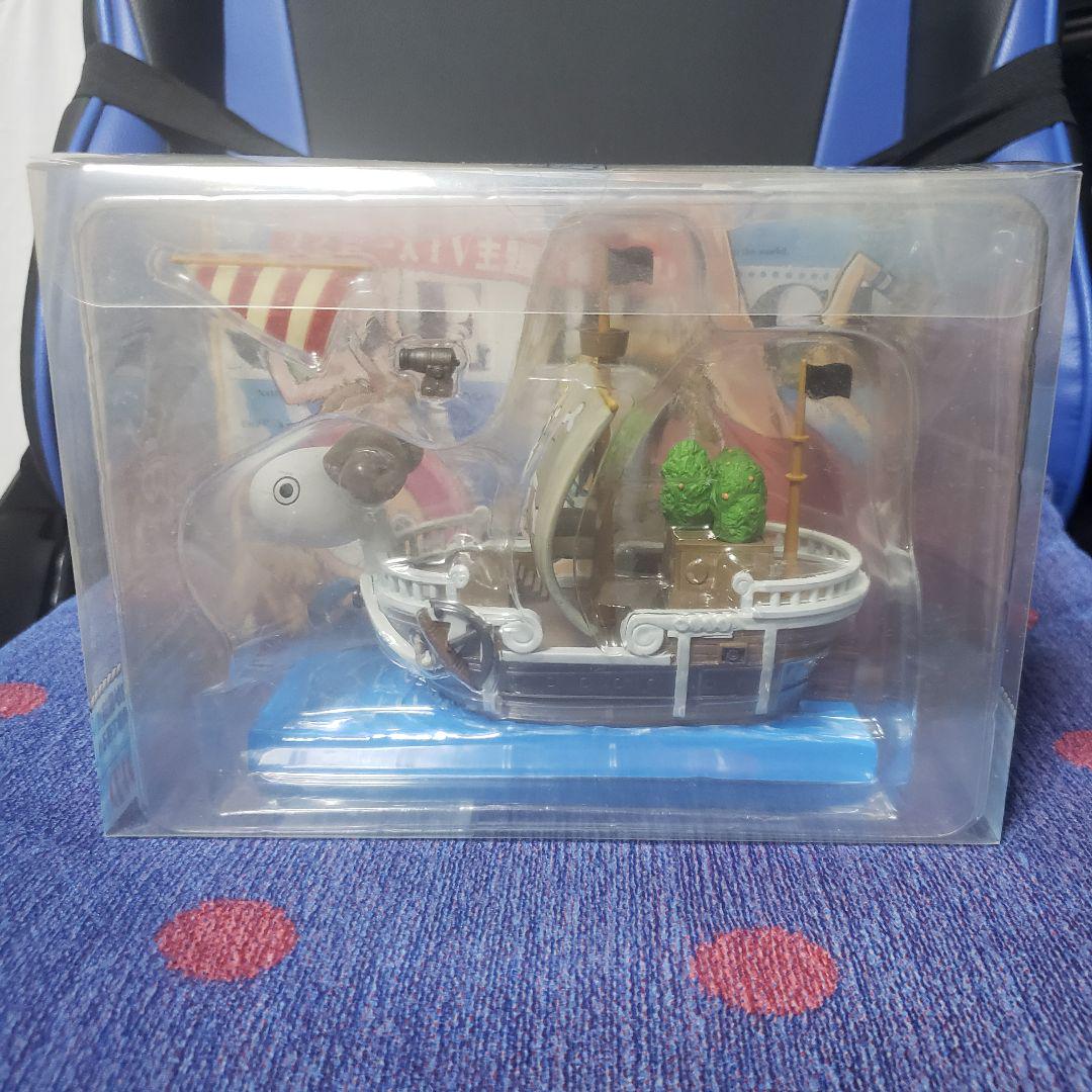 

[Б/У] Коллекция музыкальных тем из аниме One Piece. Лимитированное издание для первого тиража. В комплекте фигурка Merry.