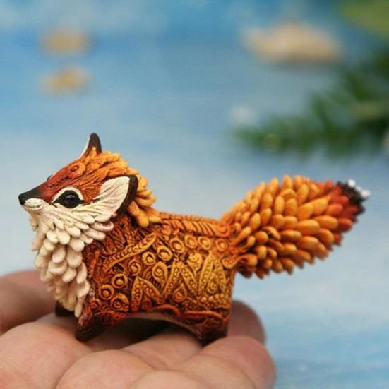Adorable Small Fox Pocket Ornament Fine Craftsmanship Lifelike Handcrafted Animal Micro Landscape Resin Decoration