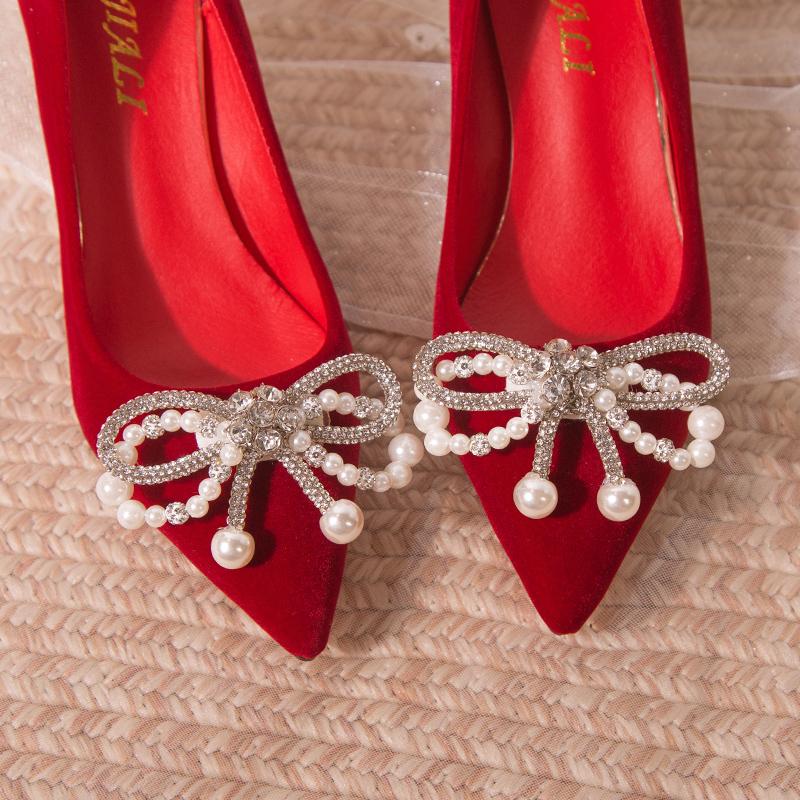 Fashion Wedding shoes bride shoes women new pearl thick heel shallow mouth pointed Xiuhe main wedding dress not tired foot single shoes