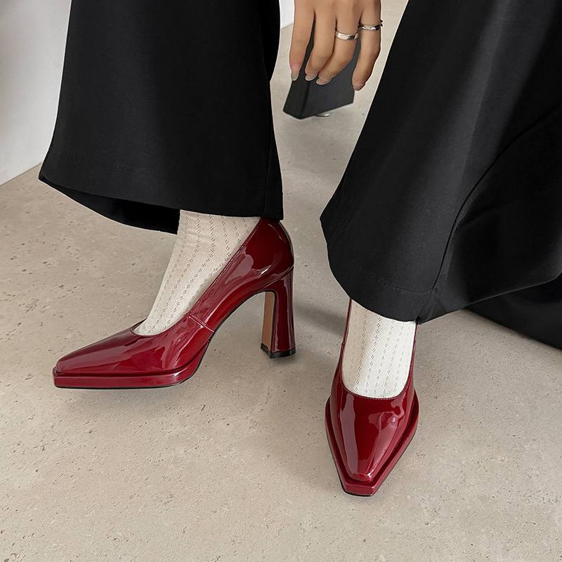 Krazing Pot Schaffell Spitz zulaufende Zehenpartie Hohe Absätze Sommer Einfarbige Schuhe Große Größe 41 Basisbekleidung Damen Moderne Pumps