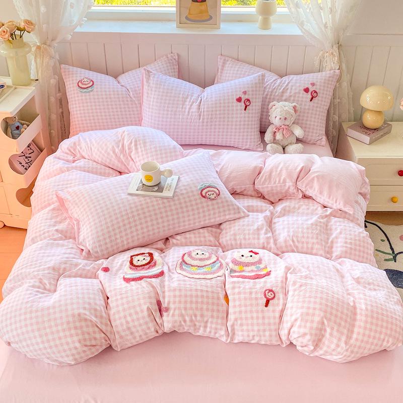 

Capybara Oversized Soft Cotton Towel Set - Water Washed, Skin-Friendly, Cartoon Embroidery, Reactive Printing, 4 Pieces 1.2 Set - 3 Pieces - Duvet 150*200, Sheet 160*230
