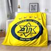 Couverture en flanelle Maccabi Tel Aviv — douce et lavable; un incontournable pour les fans de football israéliens et parfait pour la décoration du canapé.