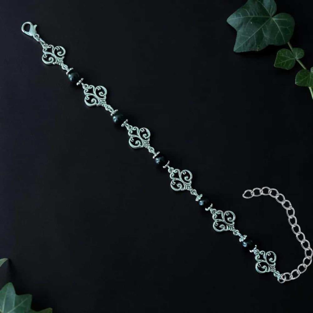 Punk Gothic Silver Color Hollowed Scrollwork Black Onyx Bracelets for Women Men Halloween Magic Street Fashion Styling Jewelry