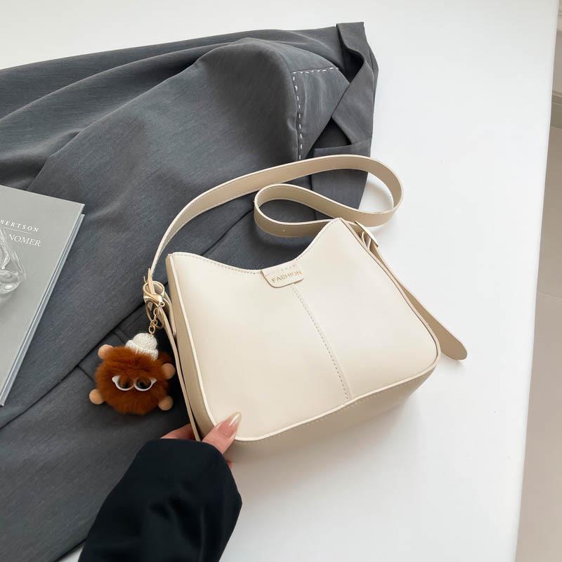 Casual Large-capacity Foreign Style 2054 New Trend Pendant Fashionable Solid Color Simple Crossbody Shoulder Bucket Bag